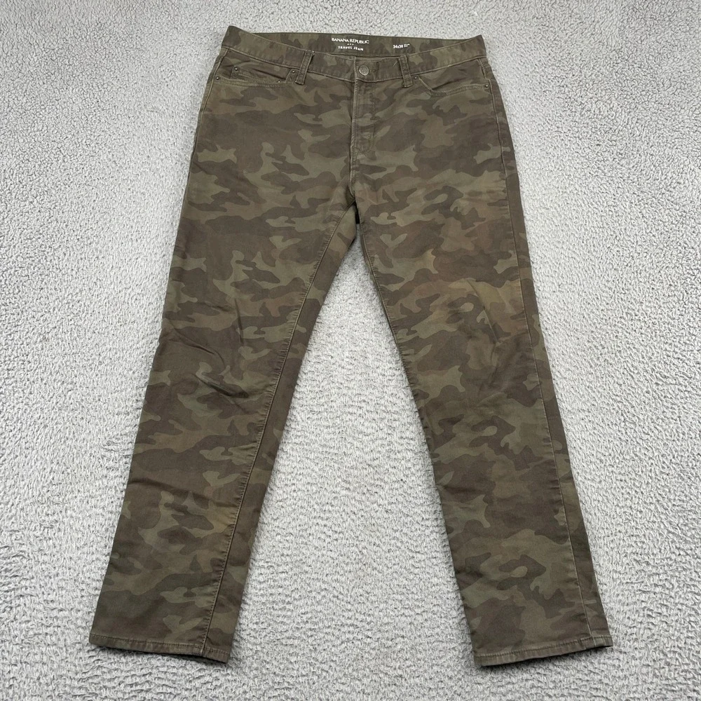 Banana Republic Travel Jean Mens 34x30 Green Camo Slim Fit Stretch Pants